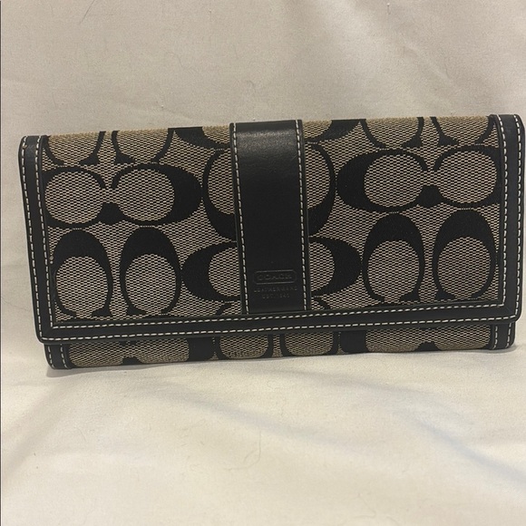 Coach Handbags - Coach Monogram Signature Wallet